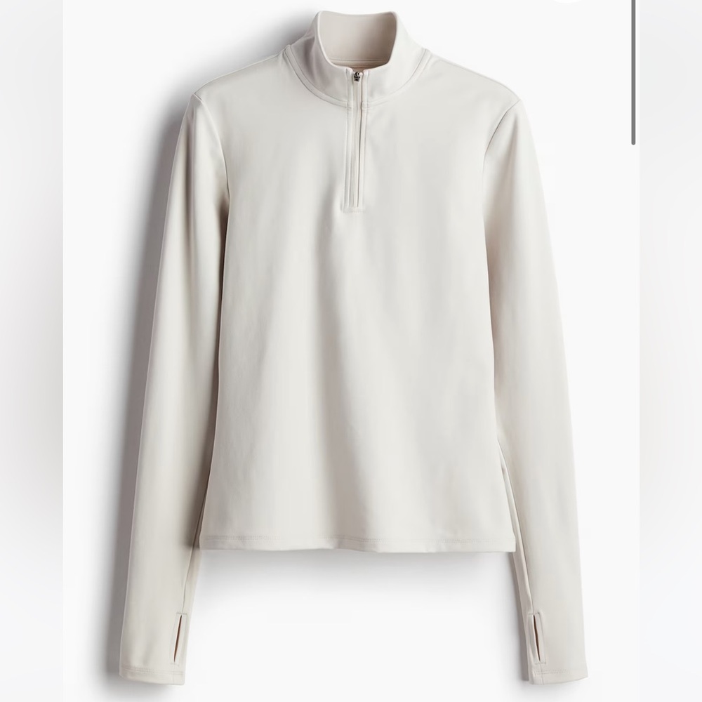 SPORTS TOP IN SOFTMOVE™ NWT*